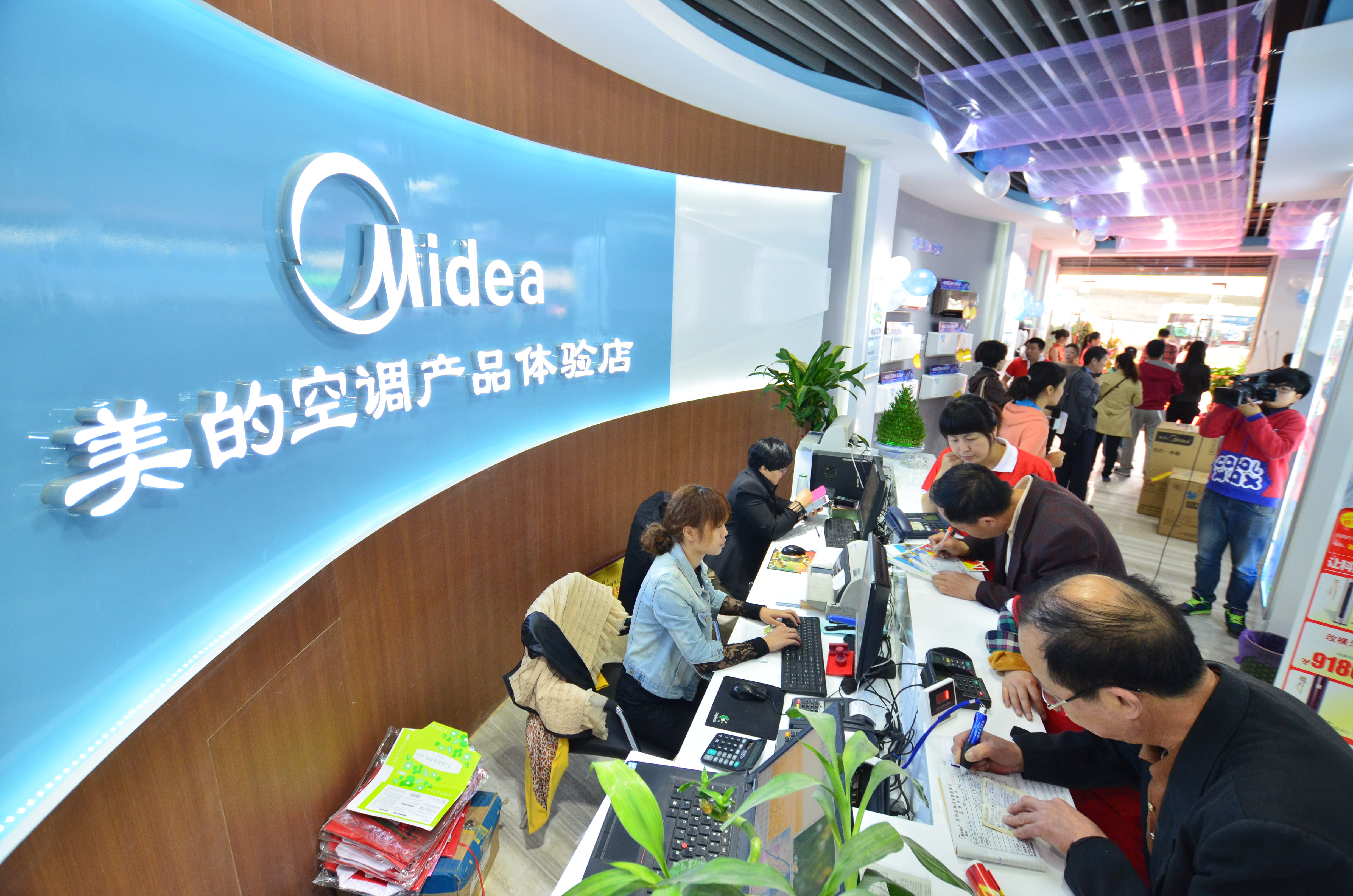 ���Ŀ��{(di��o)���۽����M(f��i)��ʹ�Ãrֵ���Գ־�Ʒ��(zh��n)�Բ��ӓu